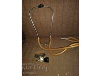 Παλαιό ιατρικό εργαλείο. Στηθοσκόπιο. Ανταλλακτικά