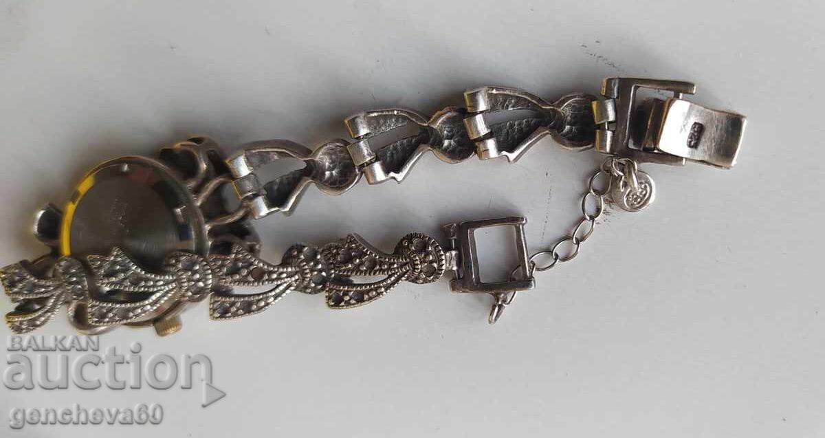 Vintage WINNER watch with a silver chain with price 120.00 BGN | € 61.36