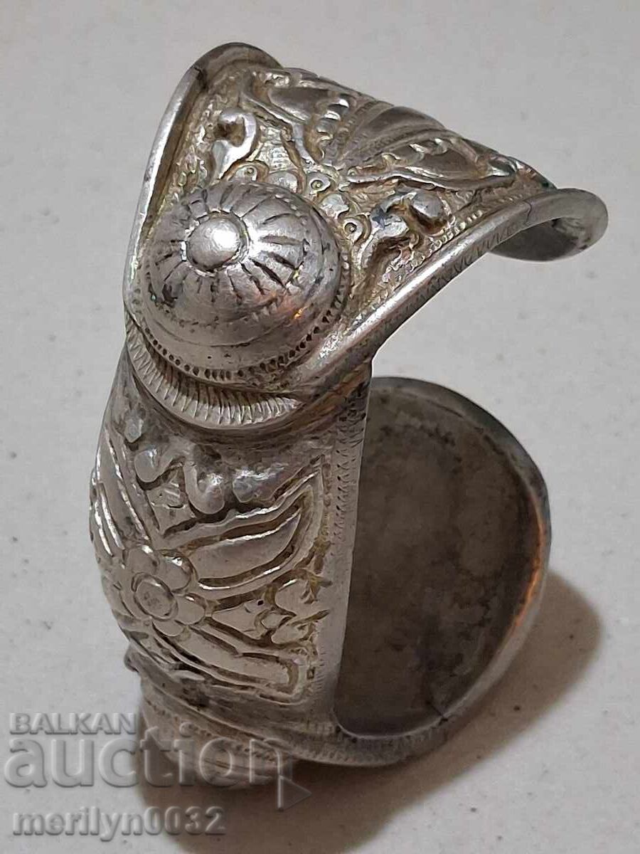 Αναγεννησιακό ασημένιο βραχιόλι σφεντόνα, sachan, κοσμήματα, ασήμι με τιμή 248.00 BGN | € 126.80 Αναγεννησιακό ασημένιο βραχιόλι σφεντόνα, sachan, κοσμήματα, ασήμι με τιμή 248.00 BGN | € 126.80