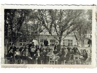 1950 FOTOGRAFIE MICĂ VECHE VARNA ELEVI DE GIMNAZIU BALKANTOURIST E709