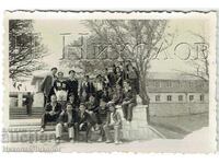 1950 МАЛКА СТАРА СНИМКА ВАРНА ГИМНАЗИСТИ БАЛКАНТУРИСТ Е711