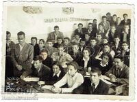 ΜΙΚΡΗ ΠΑΛΙΑ ΦΩΤΟΓΡΑΦΙΑ ΒΑΡΝΑ ΜΑΘΗΤΕΣ ΓΥΜΝΑΣΙΟΥ ΣΕ ΜΑΘΗΜΑ ΡΩΣΙΚΗΣ ΓΛΩΣΣΑΣ Ε713