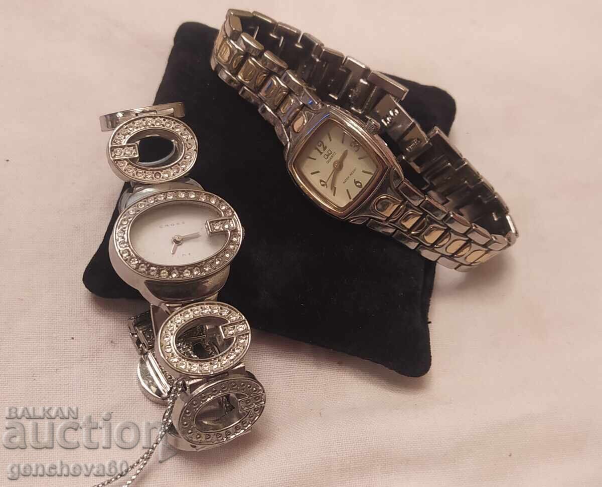 Two ladies' watches Two ladies' watches