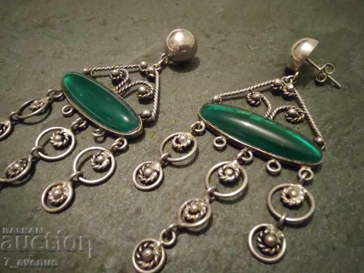 Сребърни дълги обици със зелен Ахат, с печати 6.12.25 Сребърни дълги обици със зелен Ахат, с печати 6.12.25