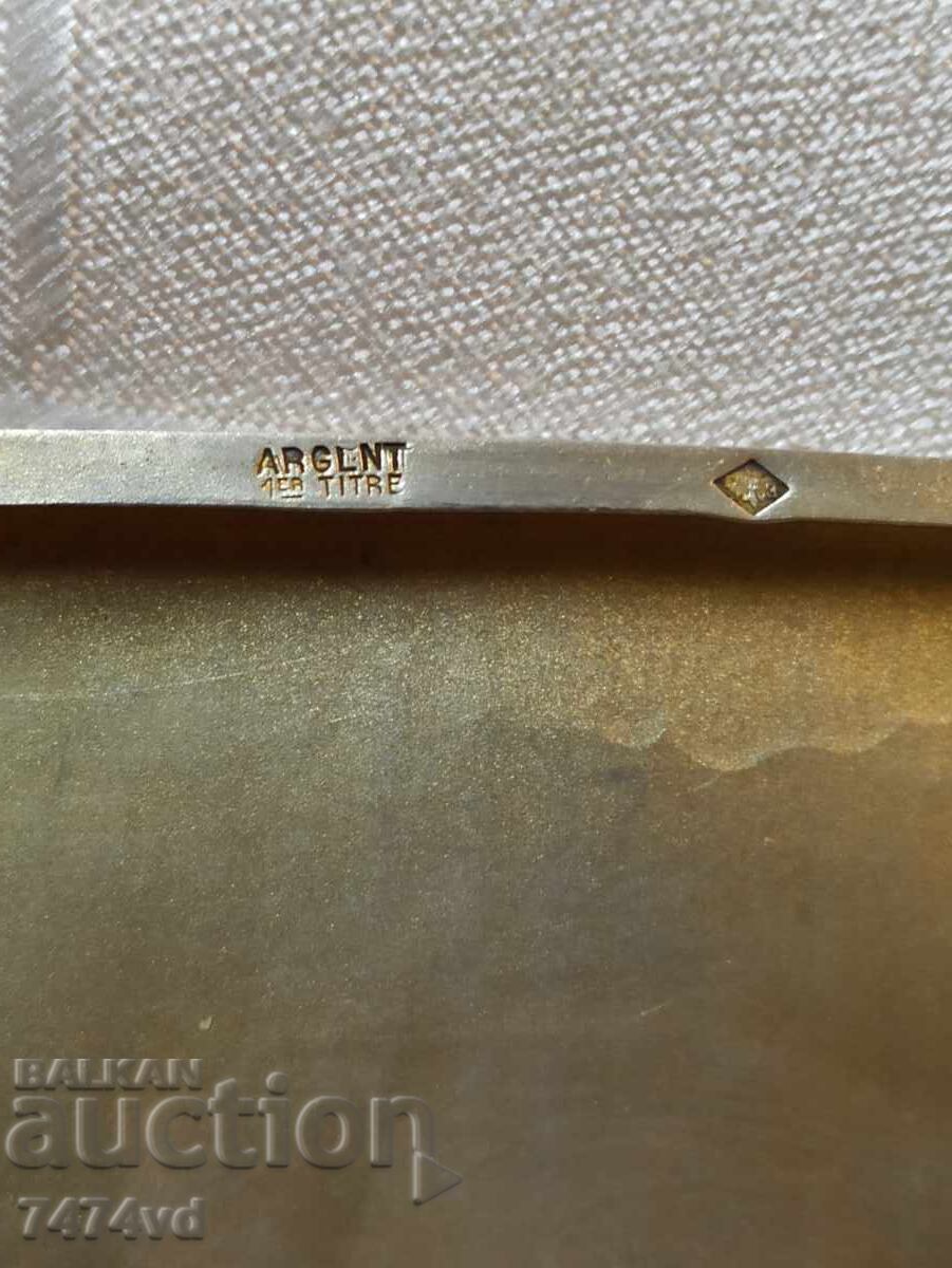 Licitație Tabacheră din argint - 80 g, argint francez .950 (1er titre) Licitație Tabacheră din argint - 80 g, argint francez .950 (1er titre)