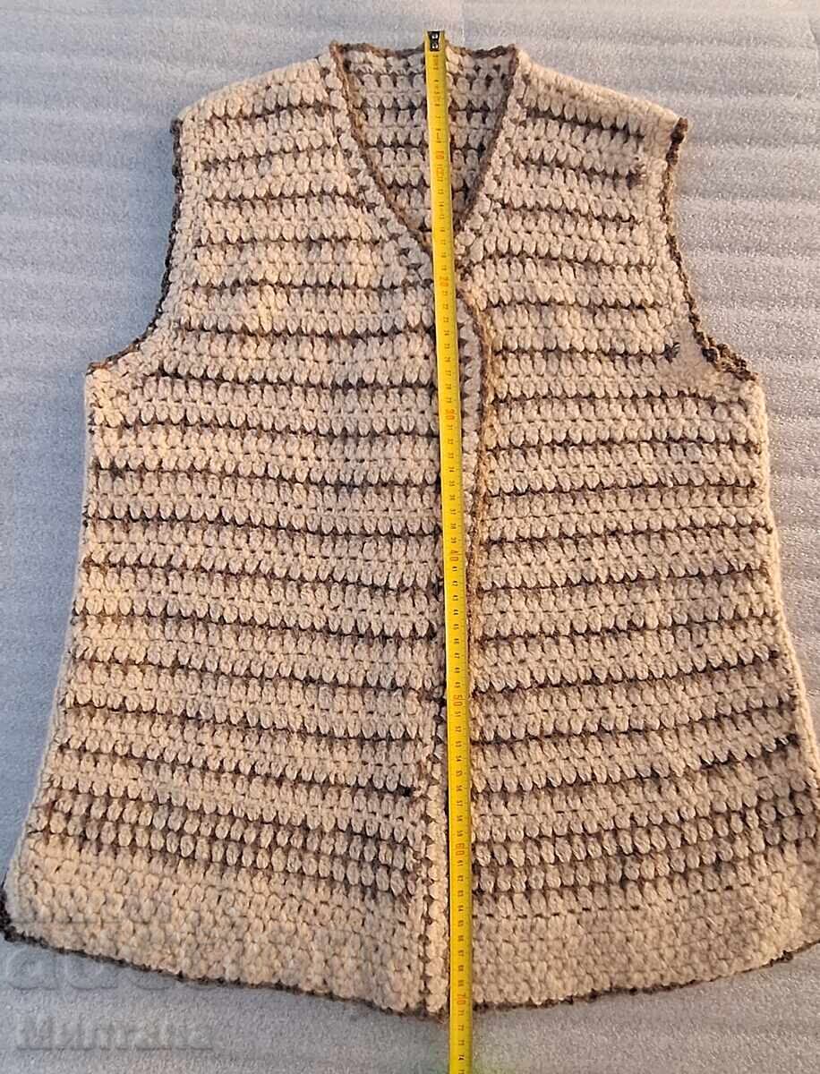 Доставка на Елек 100% вълна без ръкав и без копчета НОВ Доставка на Елек 100% вълна без ръкав и без копчета НОВ