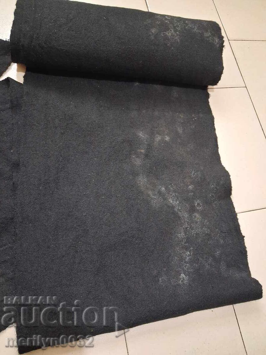 Πλατίνιο ρολό χειροποίητου υφαντού μάλλινου υφάσματος μαύρου σαγιάκ - 6 Πλατίνιο ρολό χειροποίητου υφαντού μάλλινου υφάσματος μαύρου σαγιάκ - 6