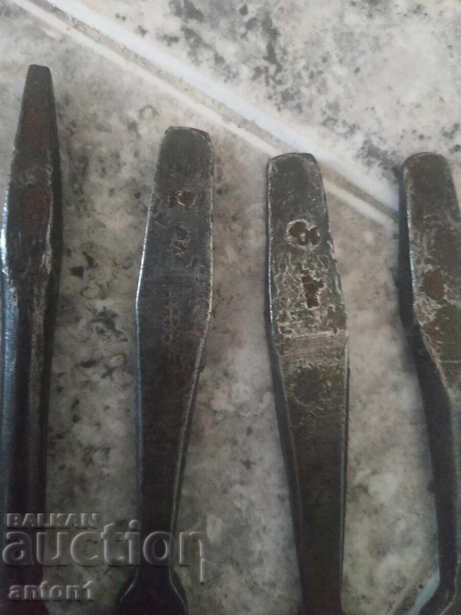 Παράδοση Εργαλεία Παράδοση Εργαλεία