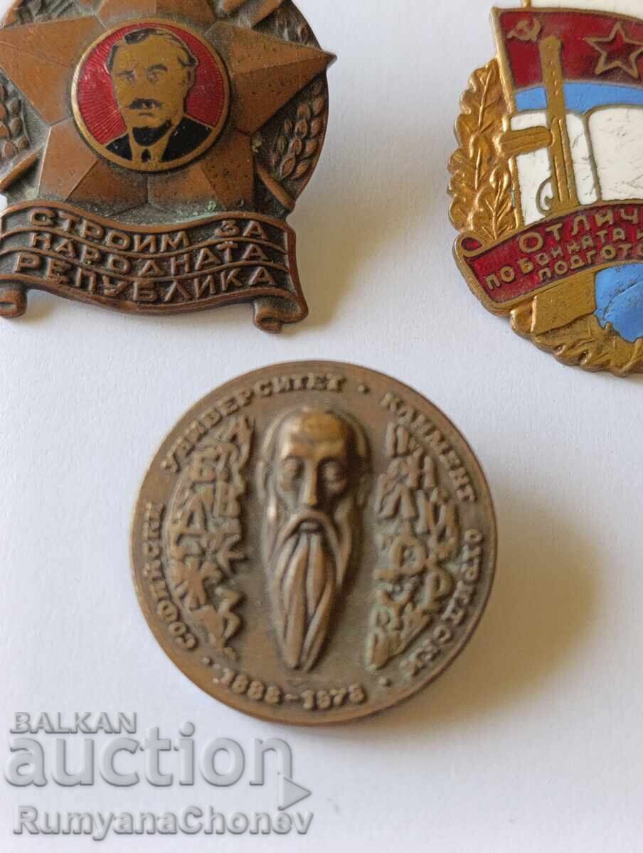 Delivery of Badges Delivery of Badges