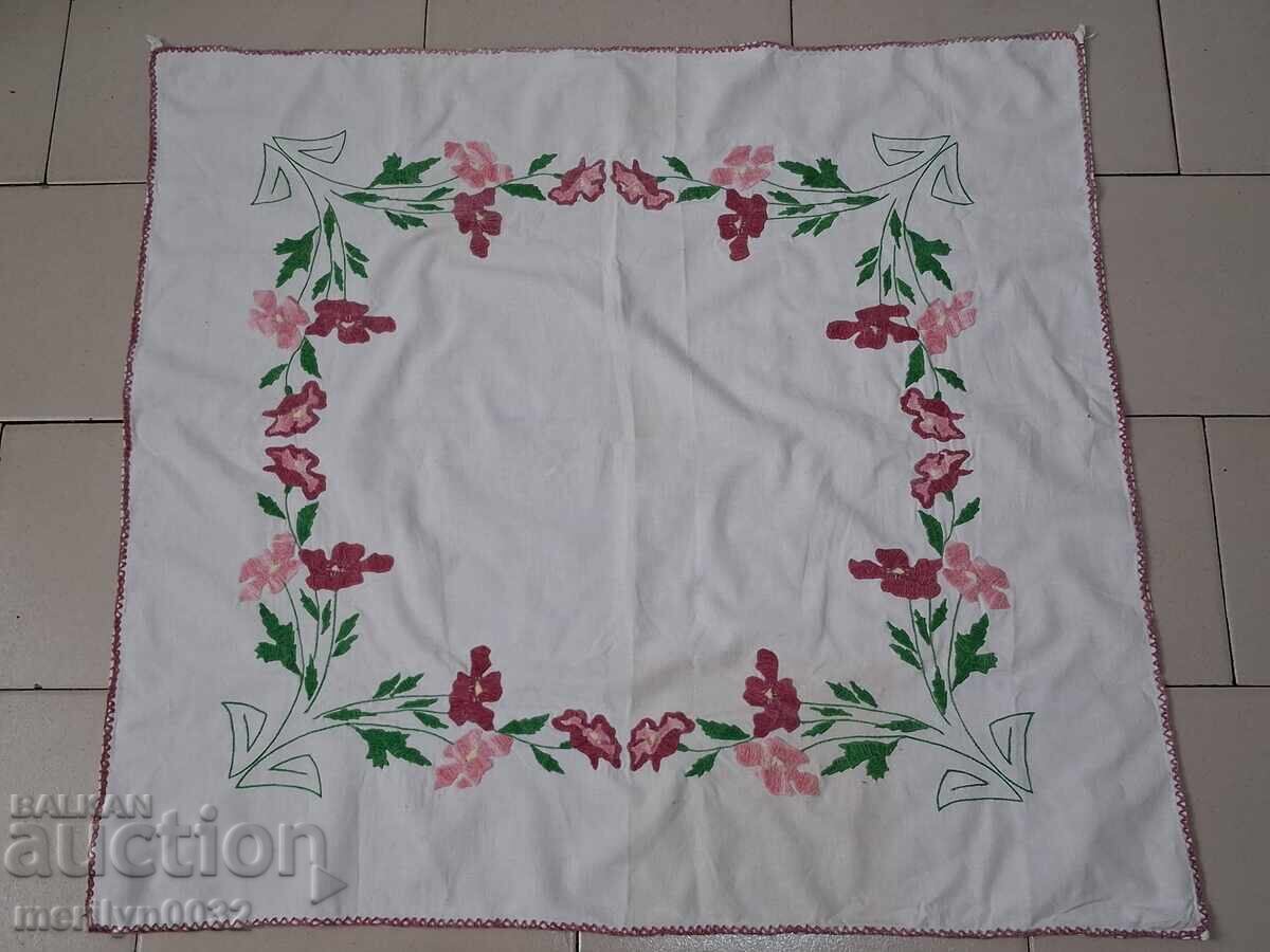 Παλιό κεντημένο τραπεζομάντιλο milo Βουλγαρικό κεντητικό χαλί Παλιό κεντημένο τραπεζομάντιλο milo Βουλγαρικό κεντητικό χαλί