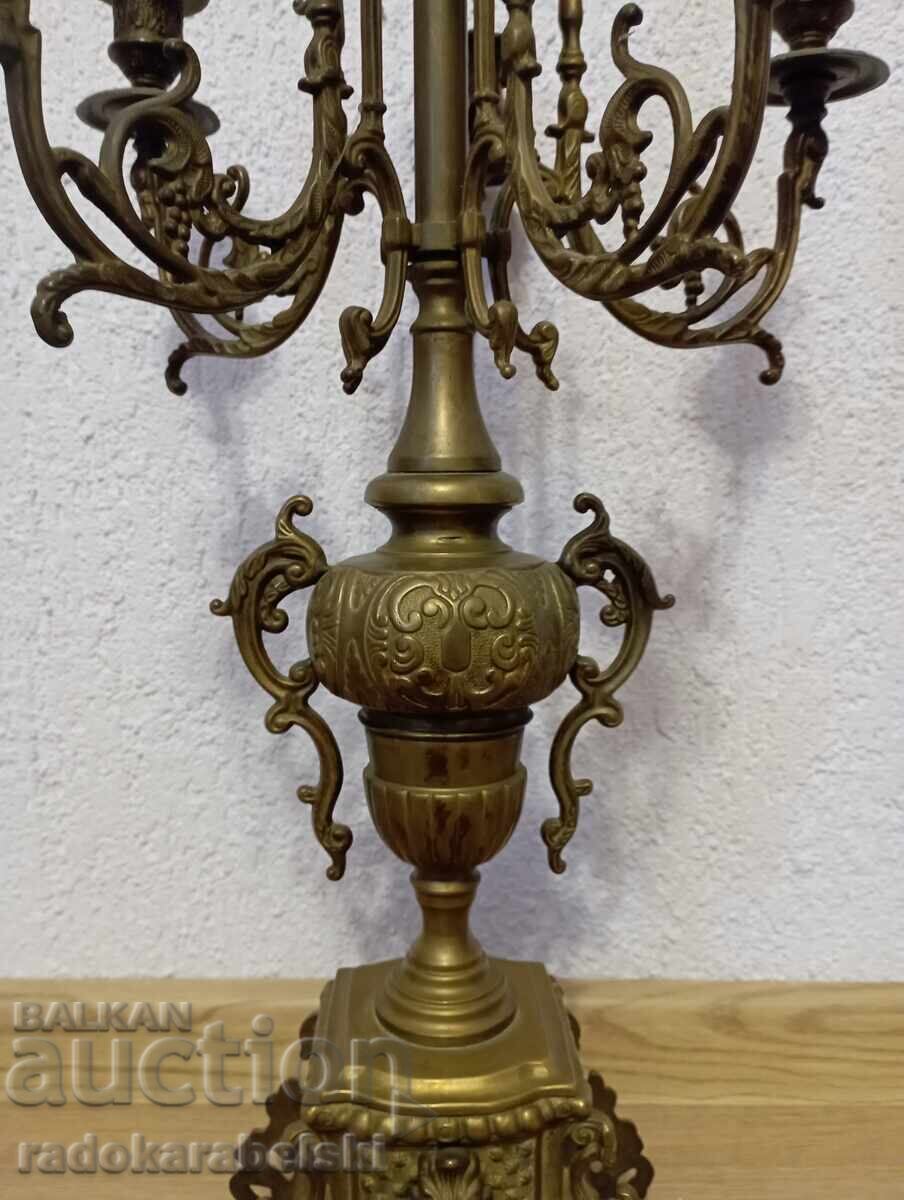 Delivery of Set of two very large solid bronze candlesticks Delivery of Set of two very large solid bronze candlesticks