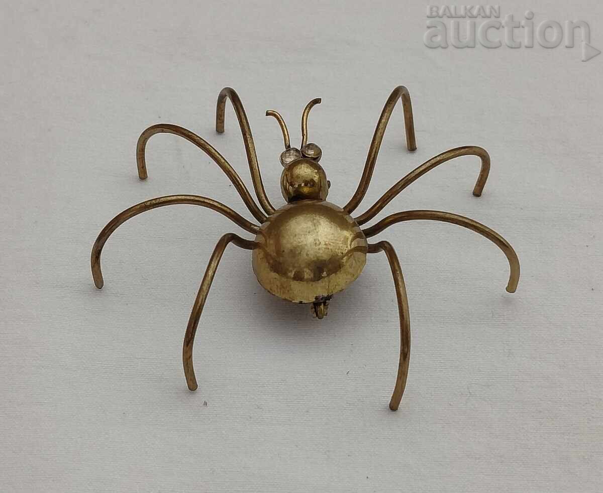 Old Brooch - 5 Old Brooch - 5