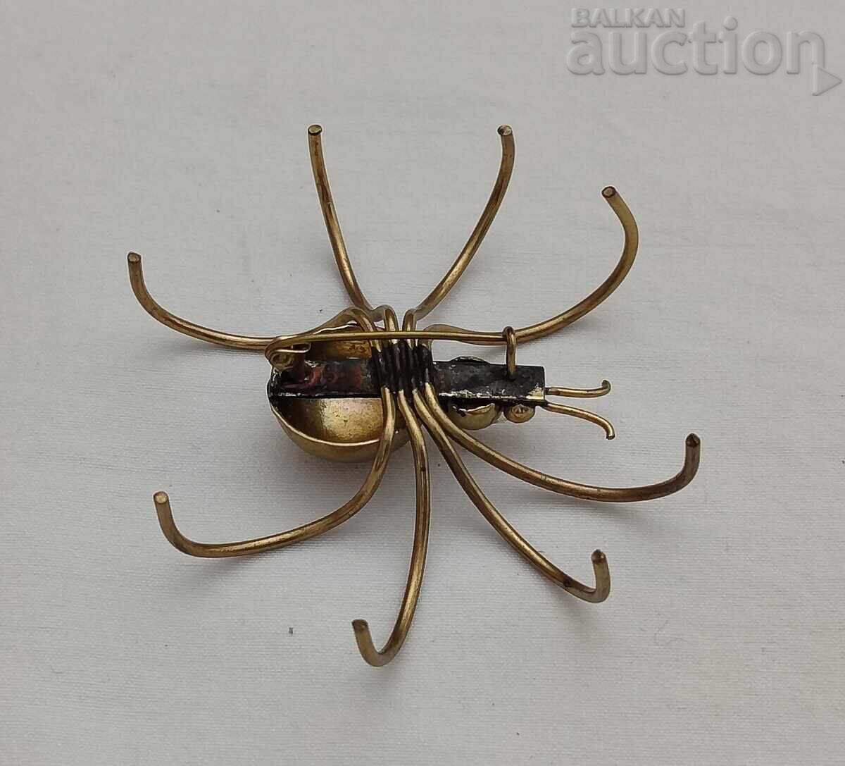 Old Brooch - 6 Old Brooch - 6