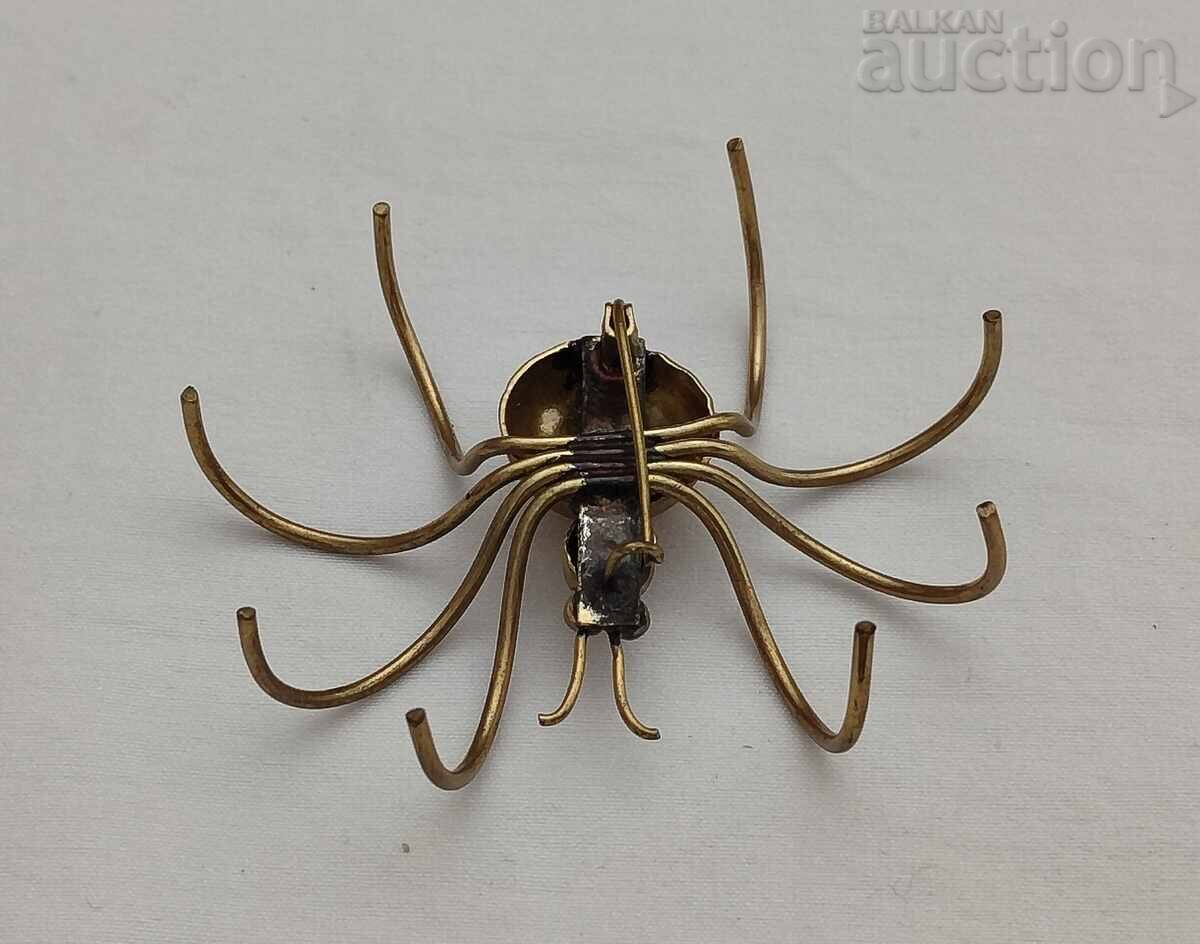 Old Brooch - 7 Old Brooch - 7