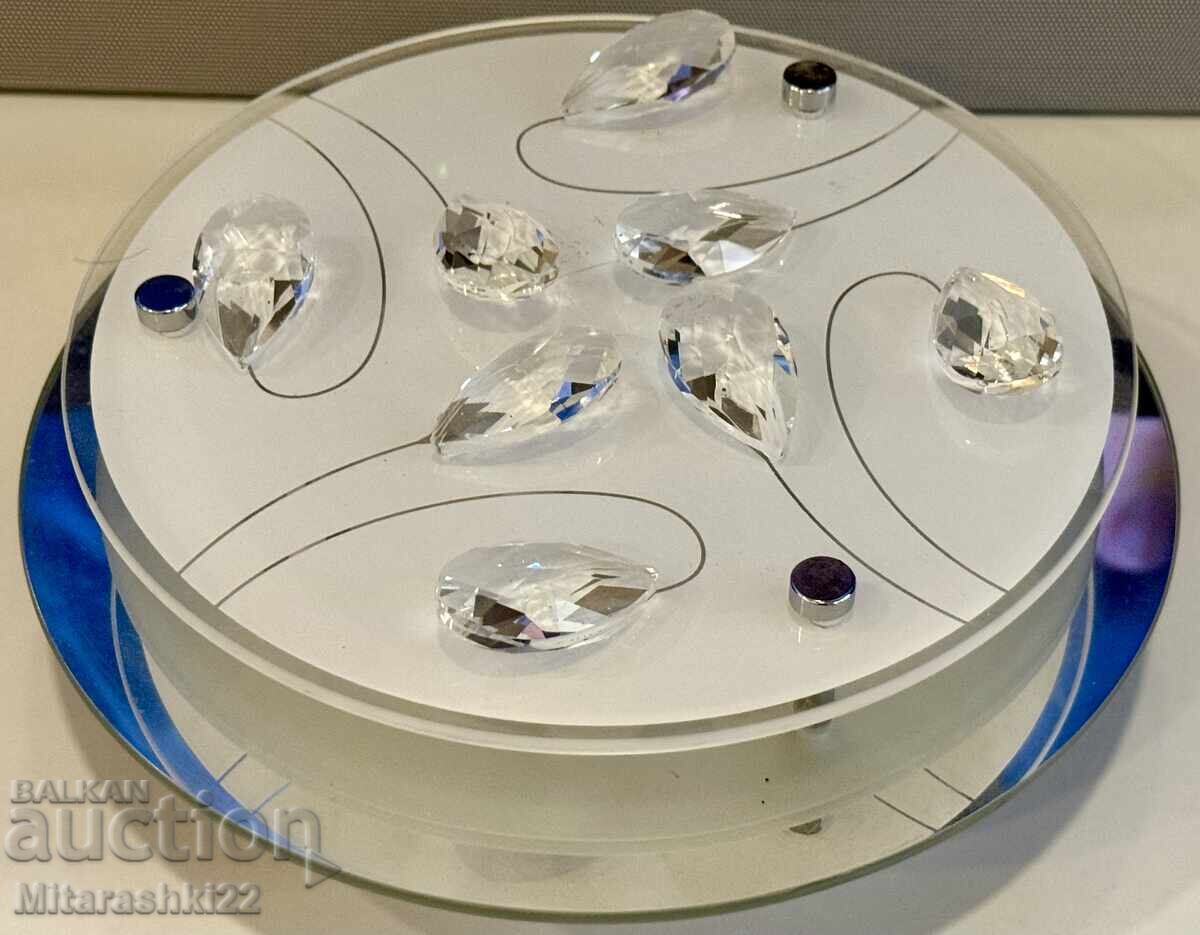 ОСВЕТИТЕЛНО ТЯЛО ТИП ПЛАФОН Ф22 с цена 0.01 лв. | € 0.01 ОСВЕТИТЕЛНО ТЯЛО ТИП ПЛАФОН Ф22 с цена 0.01 лв. | € 0.01