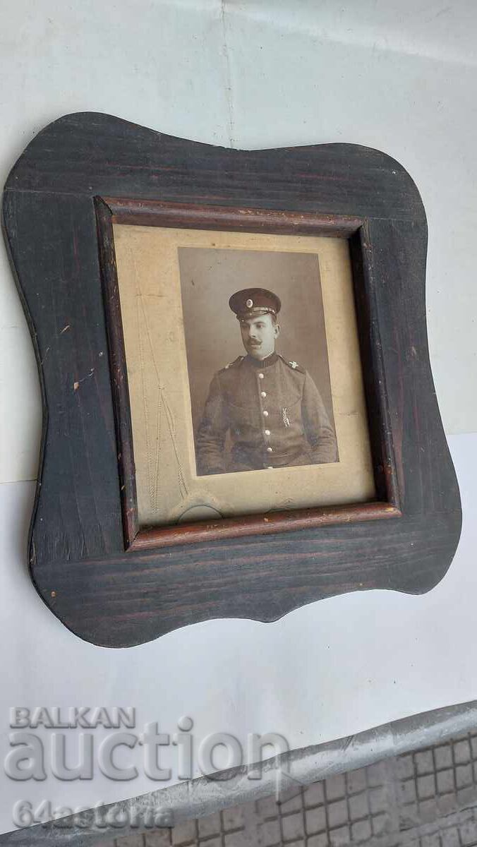 Auction Photo, frame, primitive, officer, PSV, photograph Auction Photo, frame, primitive, officer, PSV, photograph