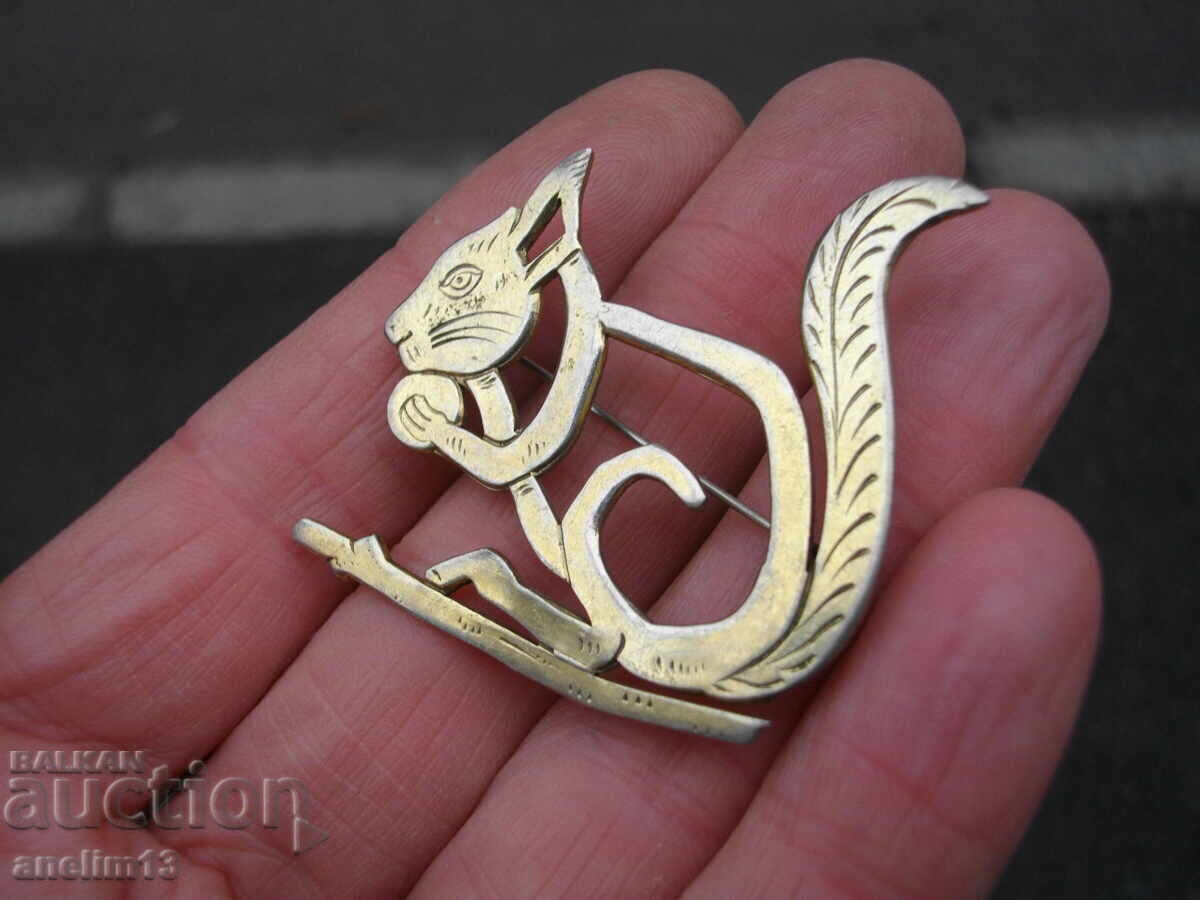 Auction OLD BROOCH SQUIRREL Auction OLD BROOCH SQUIRREL