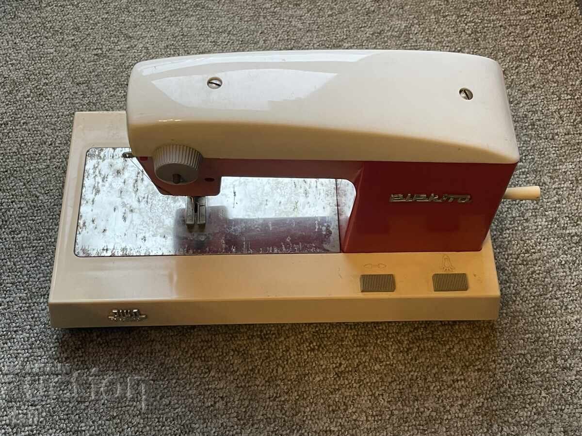 Auction CHILDREN'S TOY SEWING MACHINE PIKO ELEKTRA Auction CHILDREN'S TOY SEWING MACHINE PIKO ELEKTRA