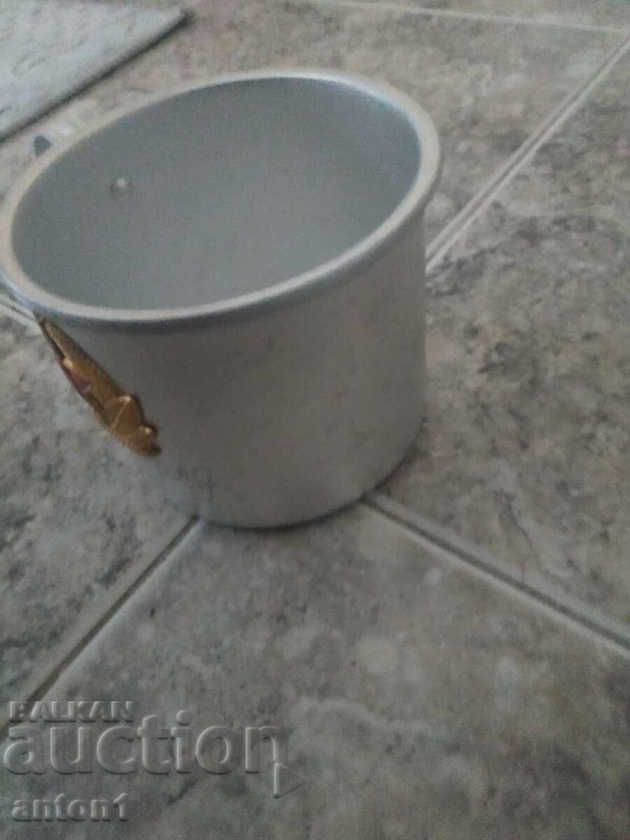 Auction Military canteen Auction Military canteen