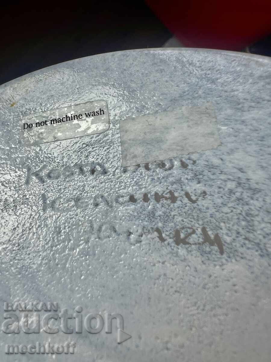 Σχεδιασμένο βάζο με προσωπικότητα — ψάχνει για το νέο του σπίτι με τιμή 120.00 BGN | € 61.36 Σχεδιασμένο βάζο με προσωπικότητα — ψάχνει για το νέο του σπίτι με τιμή 120.00 BGN | € 61.36