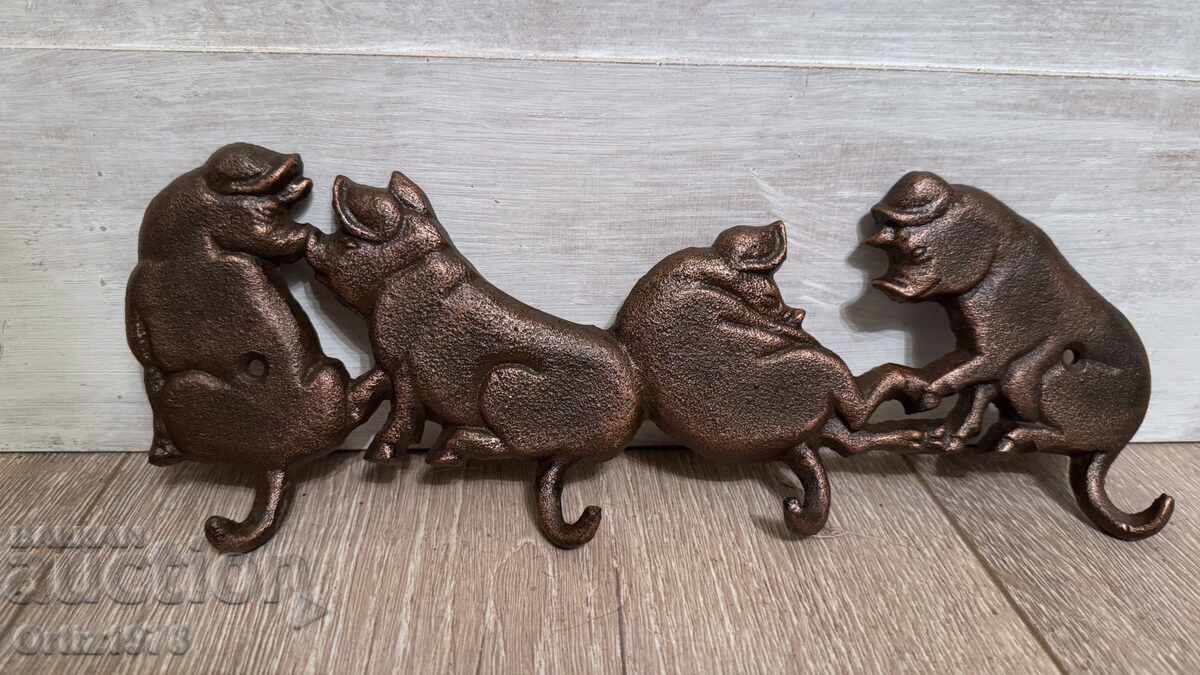 Cast iron coat rack - The Merry Piglets Cast iron coat rack - The Merry Piglets