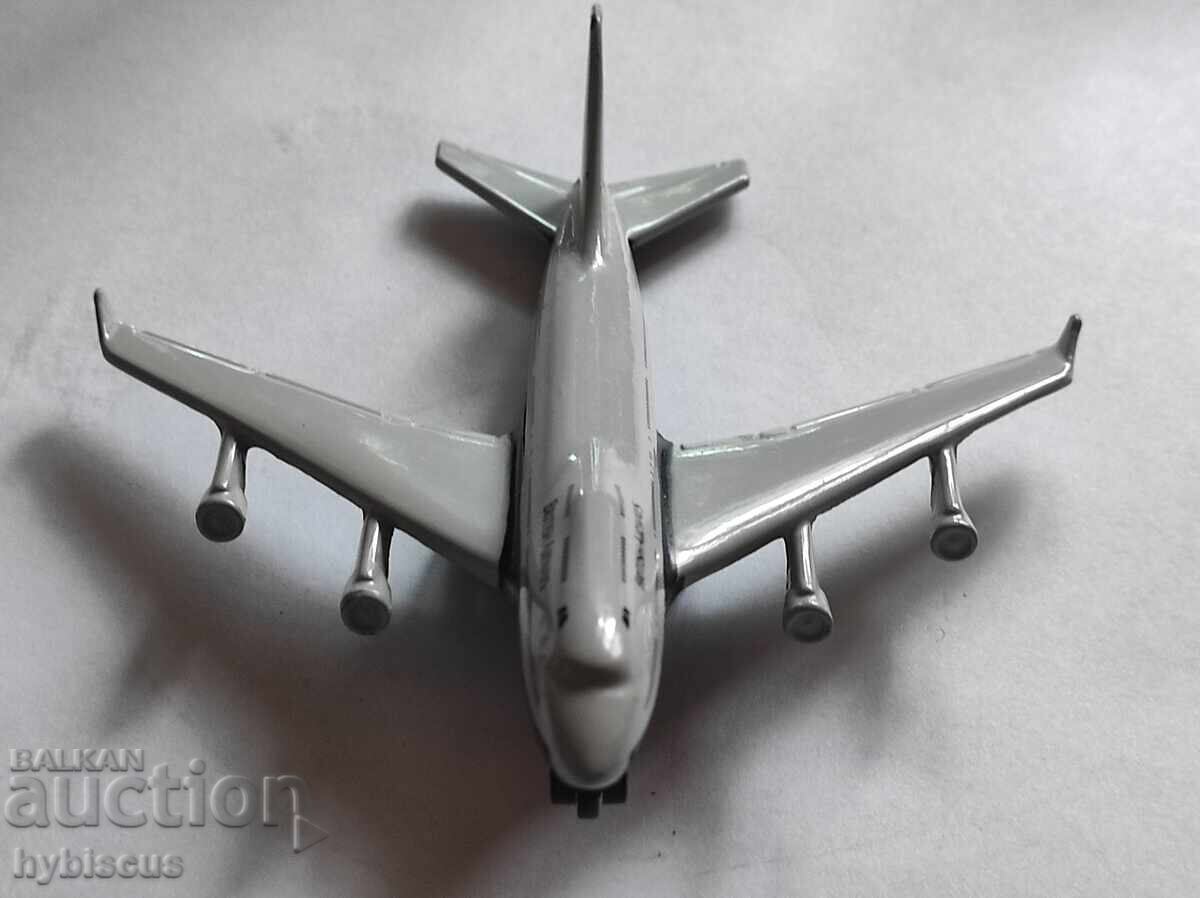 Matchbox Boeing 747-400 with price 20.00 BGN | € 10.23 Matchbox Boeing 747-400 with price 20.00 BGN | € 10.23
