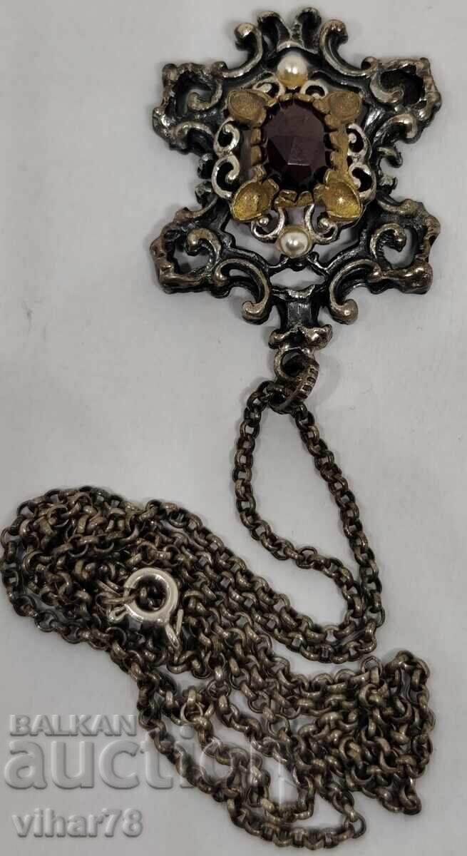 Παράδοση Ασημένιο κολιέ αντίκα με γρανάτη