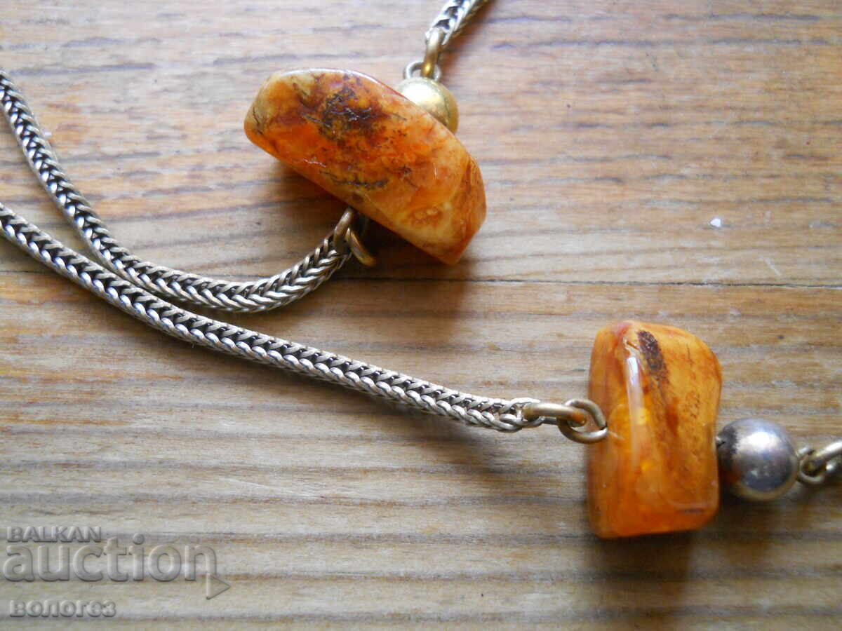 Auction Antique Baltic Amber Necklace Auction Antique Baltic Amber Necklace