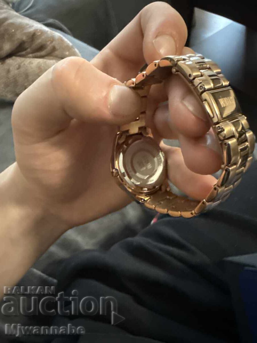 Часовник Storm дамски кварцов неизползван отличен с цена 50.00 лв. | € 25.56 Часовник Storm дамски кварцов неизползван отличен с цена 50.00 лв. | € 25.56