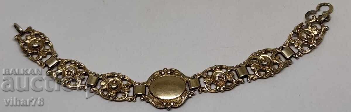 Παλιό ασημένιο βραχιόλι με επιχρύσωση υδραργύρου με τιμή 279.99 BGN | € 143.16 Παλιό ασημένιο βραχιόλι με επιχρύσωση υδραργύρου με τιμή 279.99 BGN | € 143.16