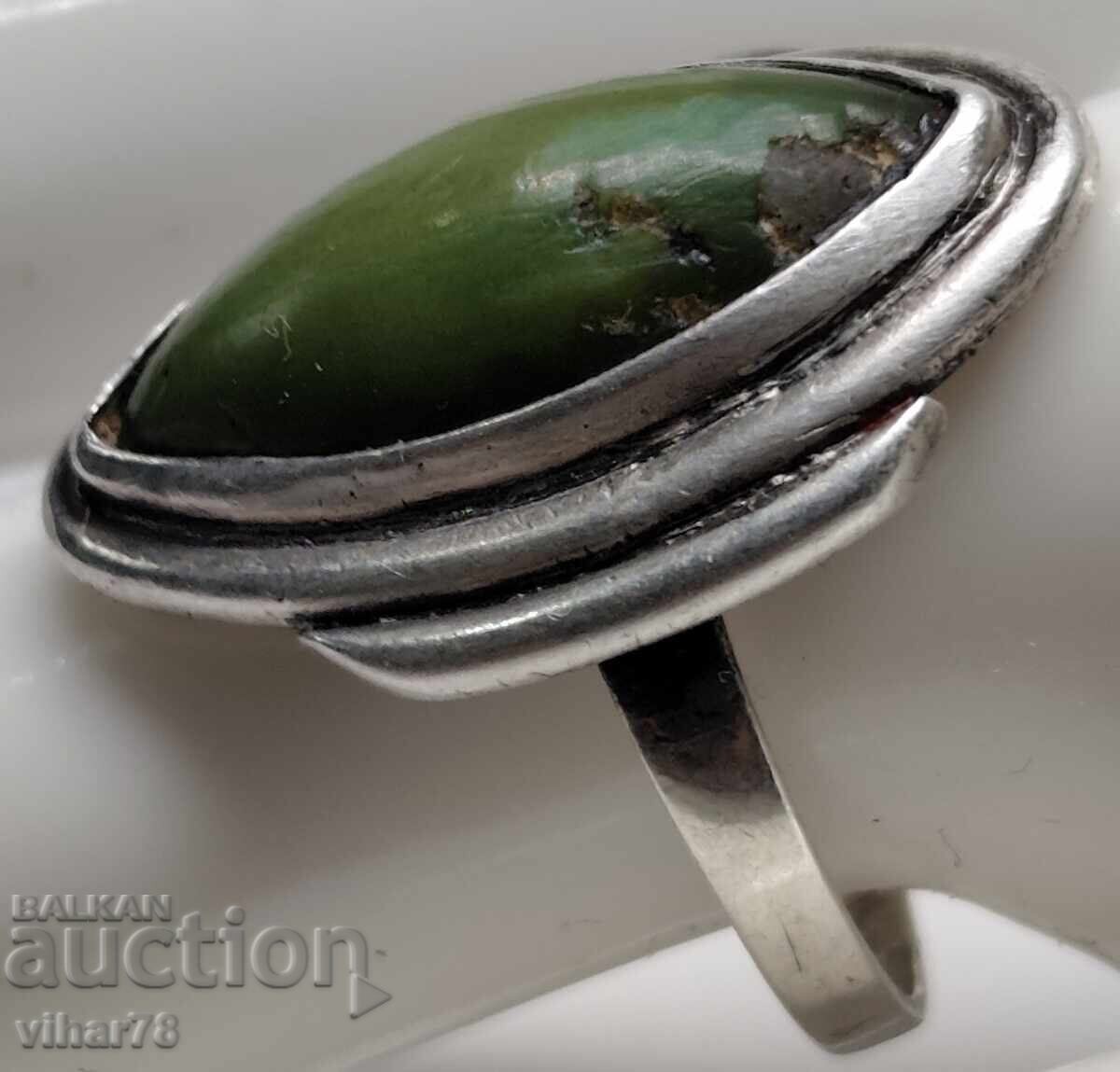 Доставка на Стар Дамски сребърен пръстен Доставка на Стар Дамски сребърен пръстен