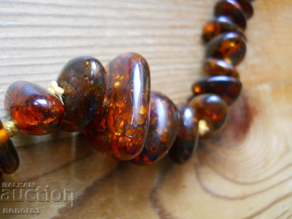 Antique Baltic amber necklace with a silver clasp - 5 Antique Baltic amber necklace with a silver clasp - 5