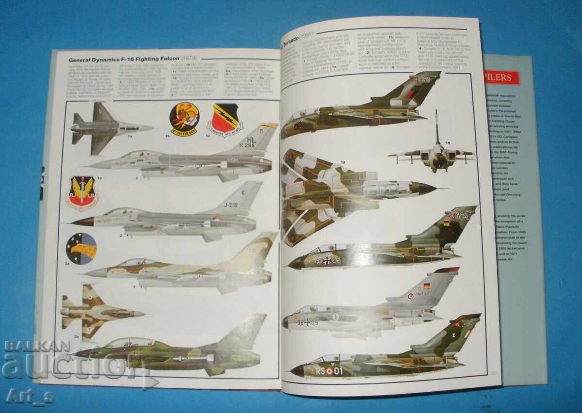 Flying Colours, 1300+ markings and schemes of military aircraft - 7