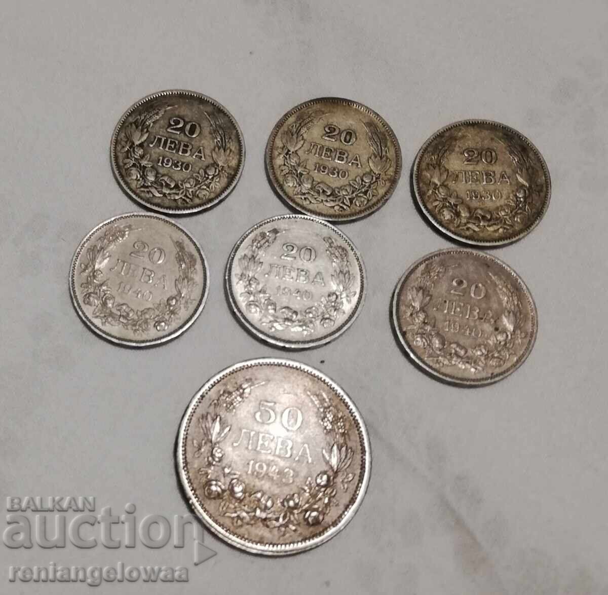 O mulțime de monede vechi bulgare