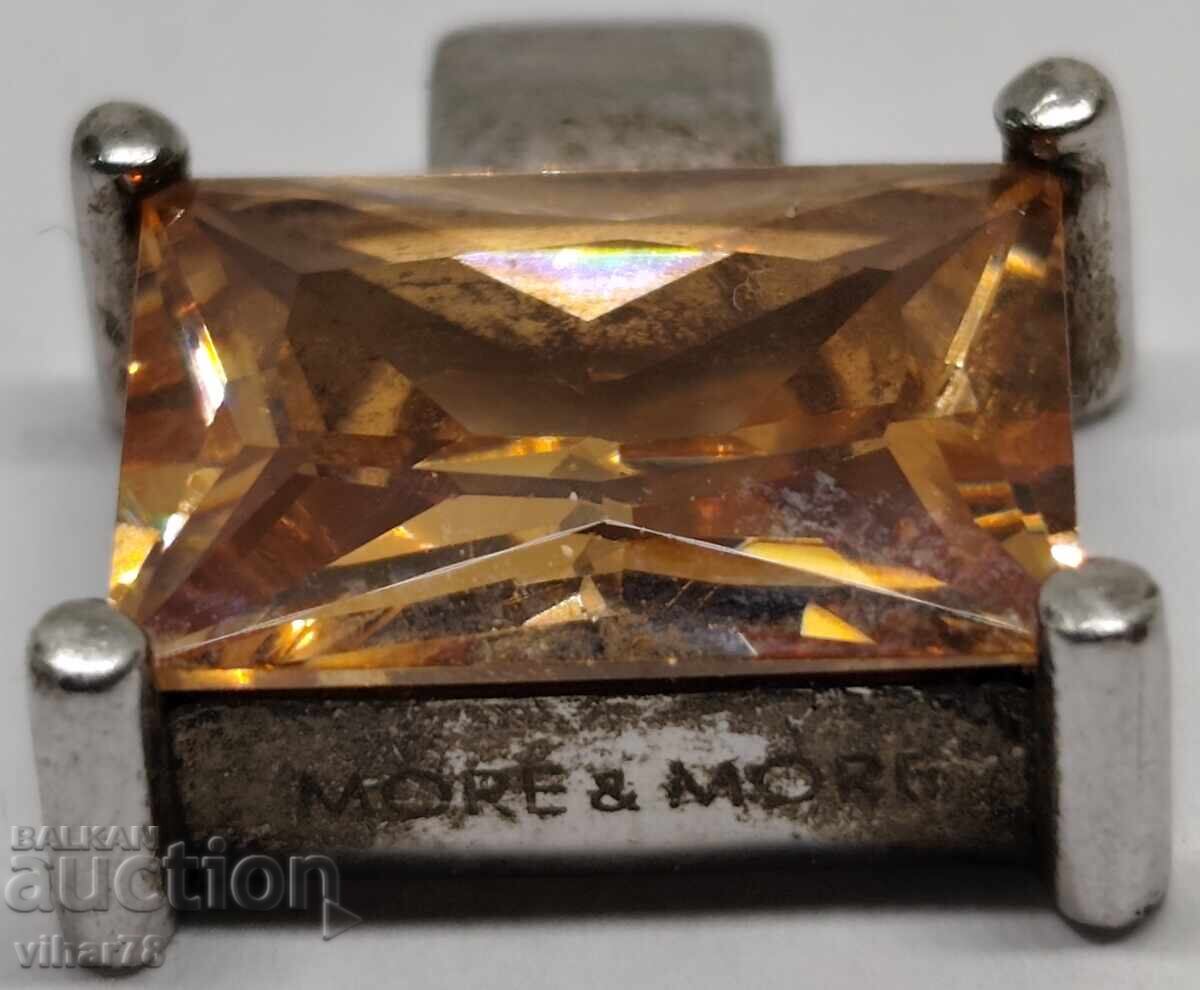 Μαρκόβα Ασημένια μενταγιόν με τιμή 69.99 BGN | € 35.79 Μαρκόβα Ασημένια μενταγιόν με τιμή 69.99 BGN | € 35.79