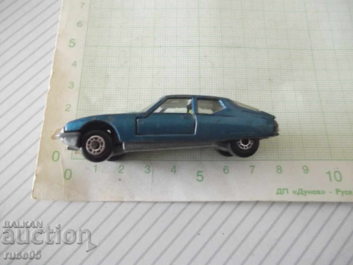 Auction Car - 882 Auction Car - 882