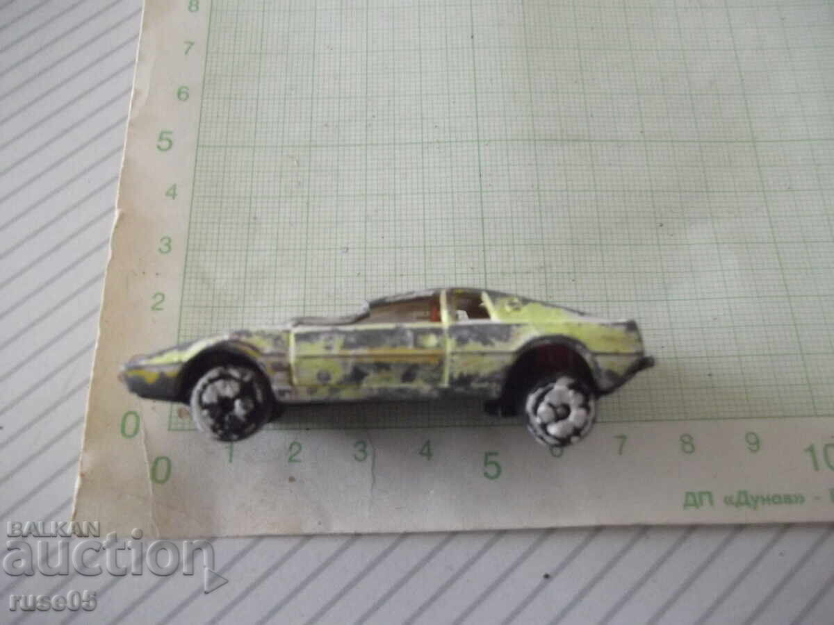 Licitație Mașină - 890 Licitație Mașină - 890