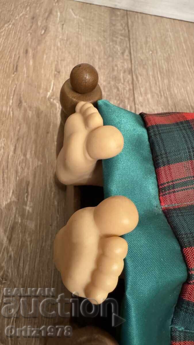 Licitație Moș Crăciun Interactiv cu Sforăit – 1994 Licitație Moș Crăciun Interactiv cu Sforăit – 1994