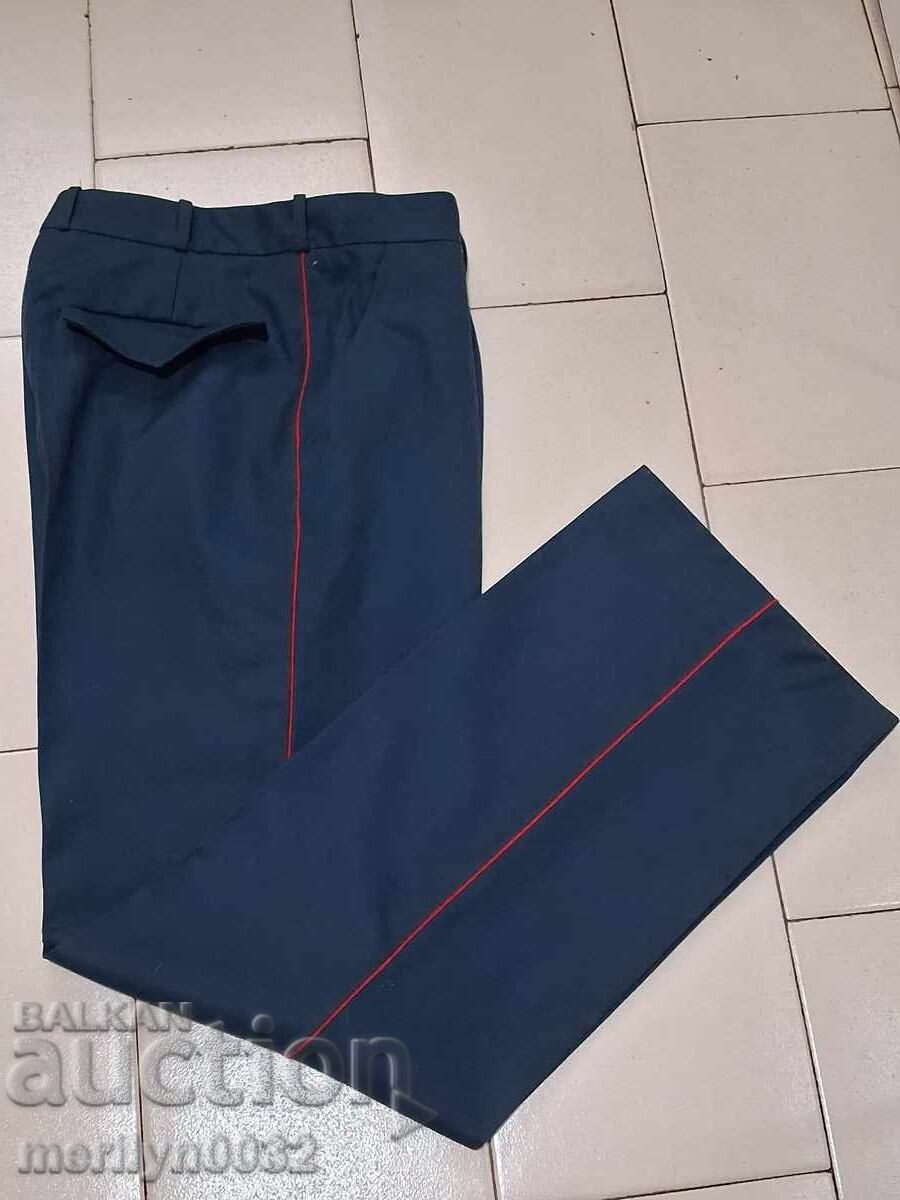 Παντελόνι από στολή παρέλασης 80's ΒΝΑ με τιμή € 57.32 | 112.11 BGN Παντελόνι από στολή παρέλασης 80's ΒΝΑ με τιμή € 57.32 | 112.11 BGN