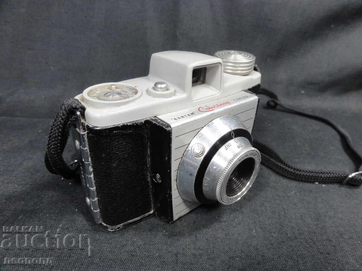 Licitație BZTS STAR RETRO APARAT FOTO CU FILM KODAK BANTAM COLORSNAP Licitație BZTS STAR RETRO APARAT FOTO CU FILM KODAK BANTAM COLORSNAP