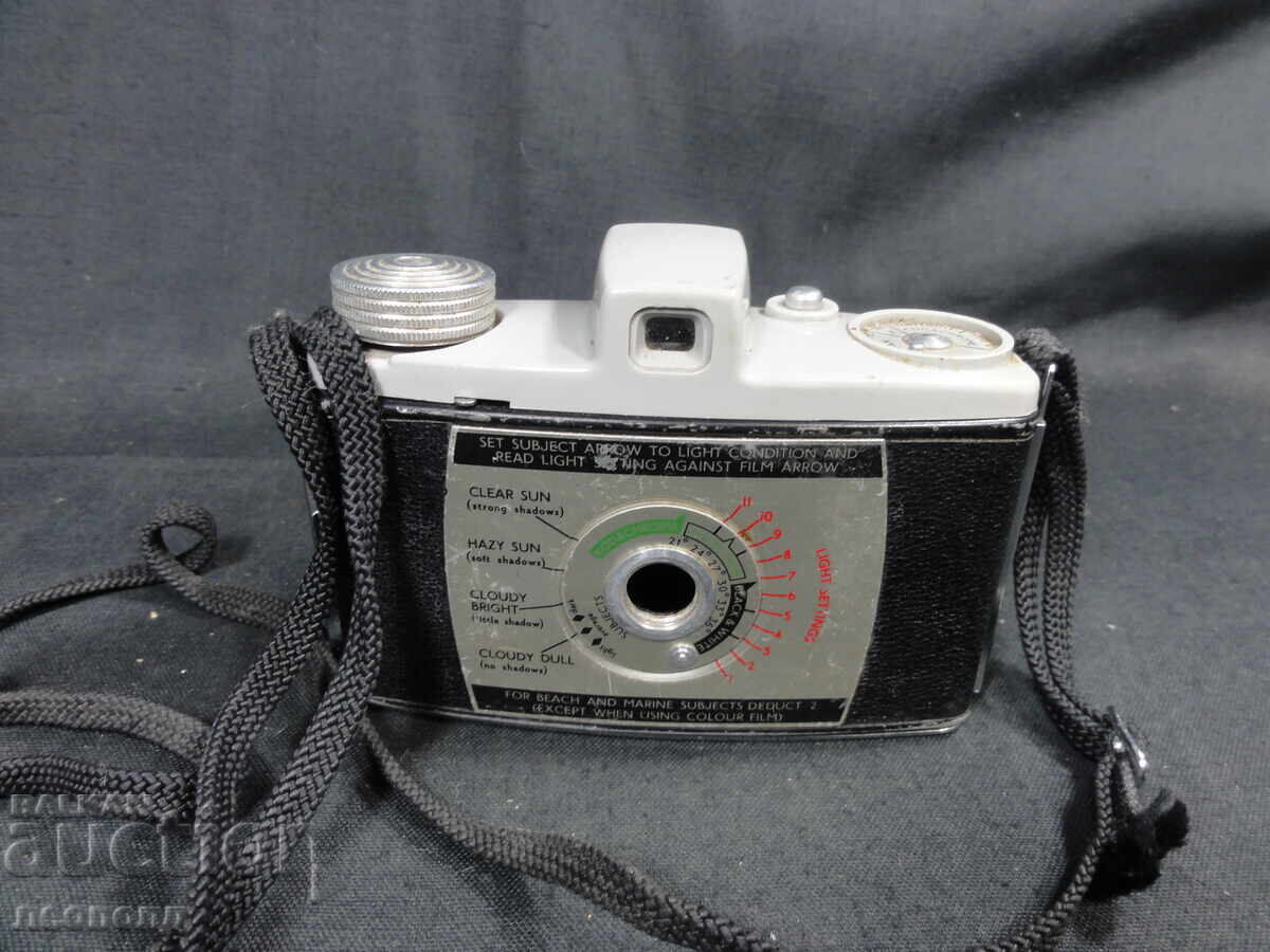 BZTS STAR RETRO APARAT FOTO CU FILM KODAK BANTAM COLORSNAP - 5 BZTS STAR RETRO APARAT FOTO CU FILM KODAK BANTAM COLORSNAP - 5