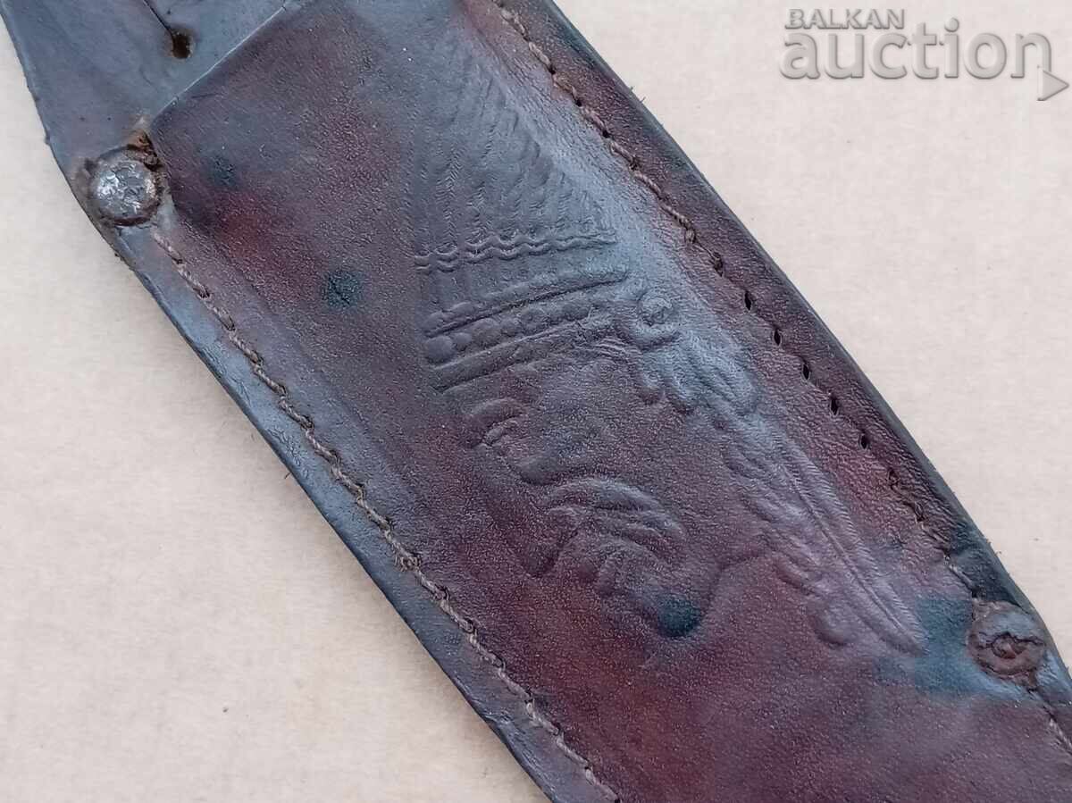 Аукцион старинна кожена кания за ловен нож