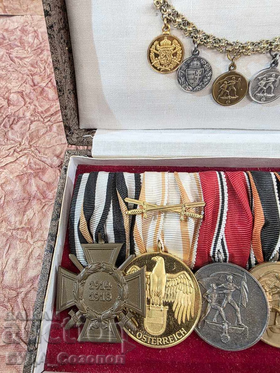 Παρτίδα 6 μεταλλίων σε κορδέλες και μικρογραφίες ΠΒΣ, ΜΠΠ με τιμή 1850.00 BGN | € 945.89 Παρτίδα 6 μεταλλίων σε κορδέλες και μικρογραφίες ΠΒΣ, ΜΠΠ με τιμή 1850.00 BGN | € 945.89