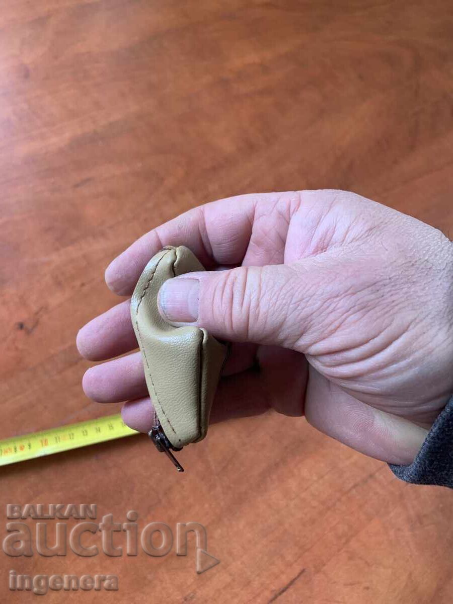 Livrarea POȘETĂ KESIA PORTMONEU PORTOFEL MINI