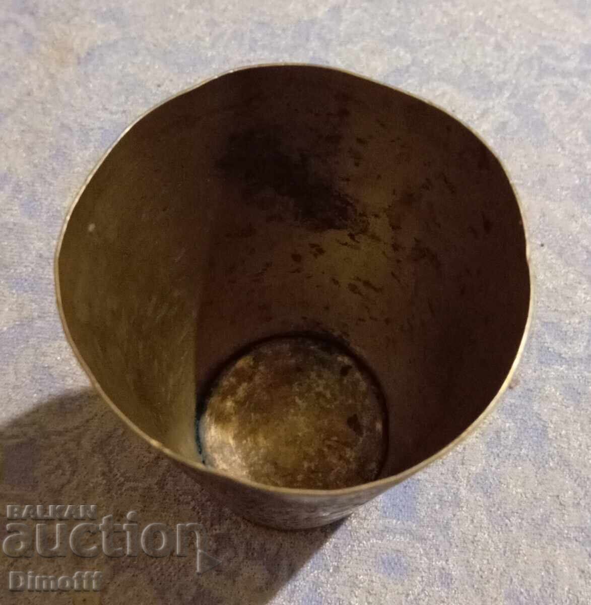 Delivery of Old brass cup Delivery of Old brass cup