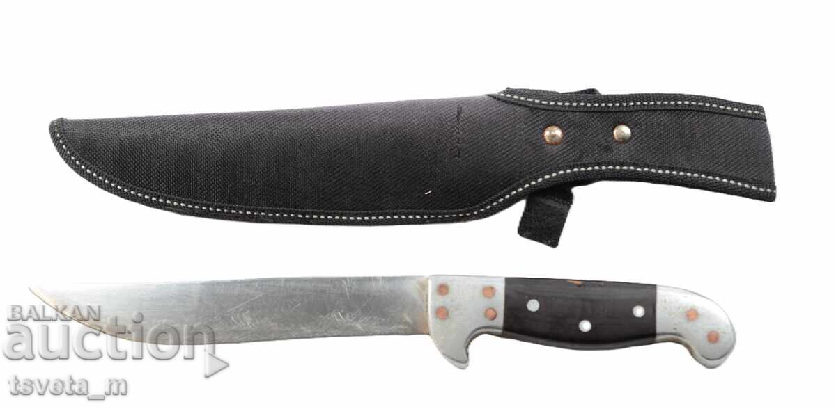 Antique knife with scabbard with price 20.00 BGN | € 10.23 Antique knife with scabbard with price 20.00 BGN | € 10.23