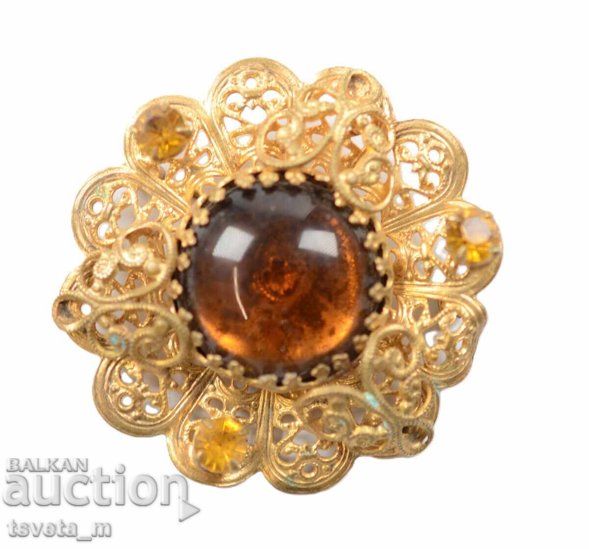 Antique filigree brooch with price 6.00 BGN | € 3.07