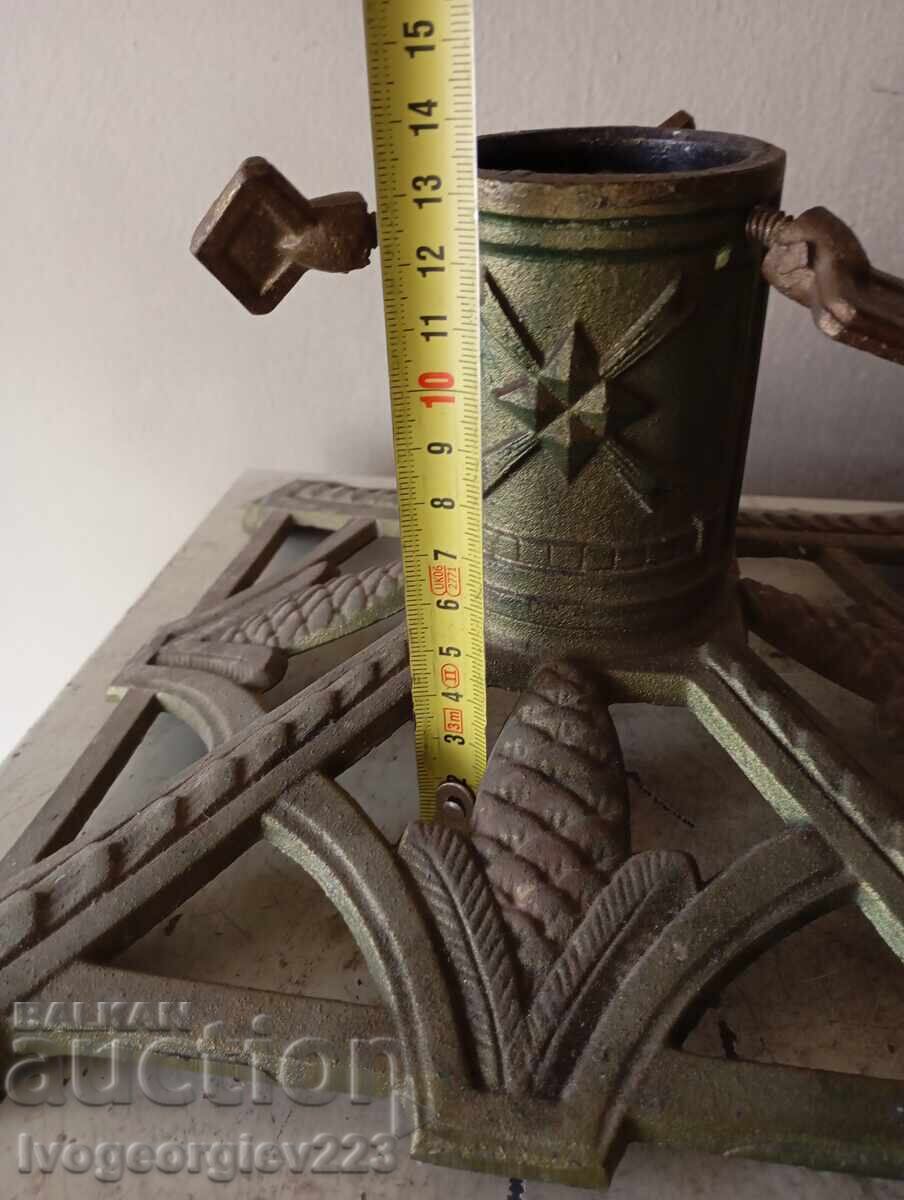 Delivery of Art Nouveau Christmas Tree Stand