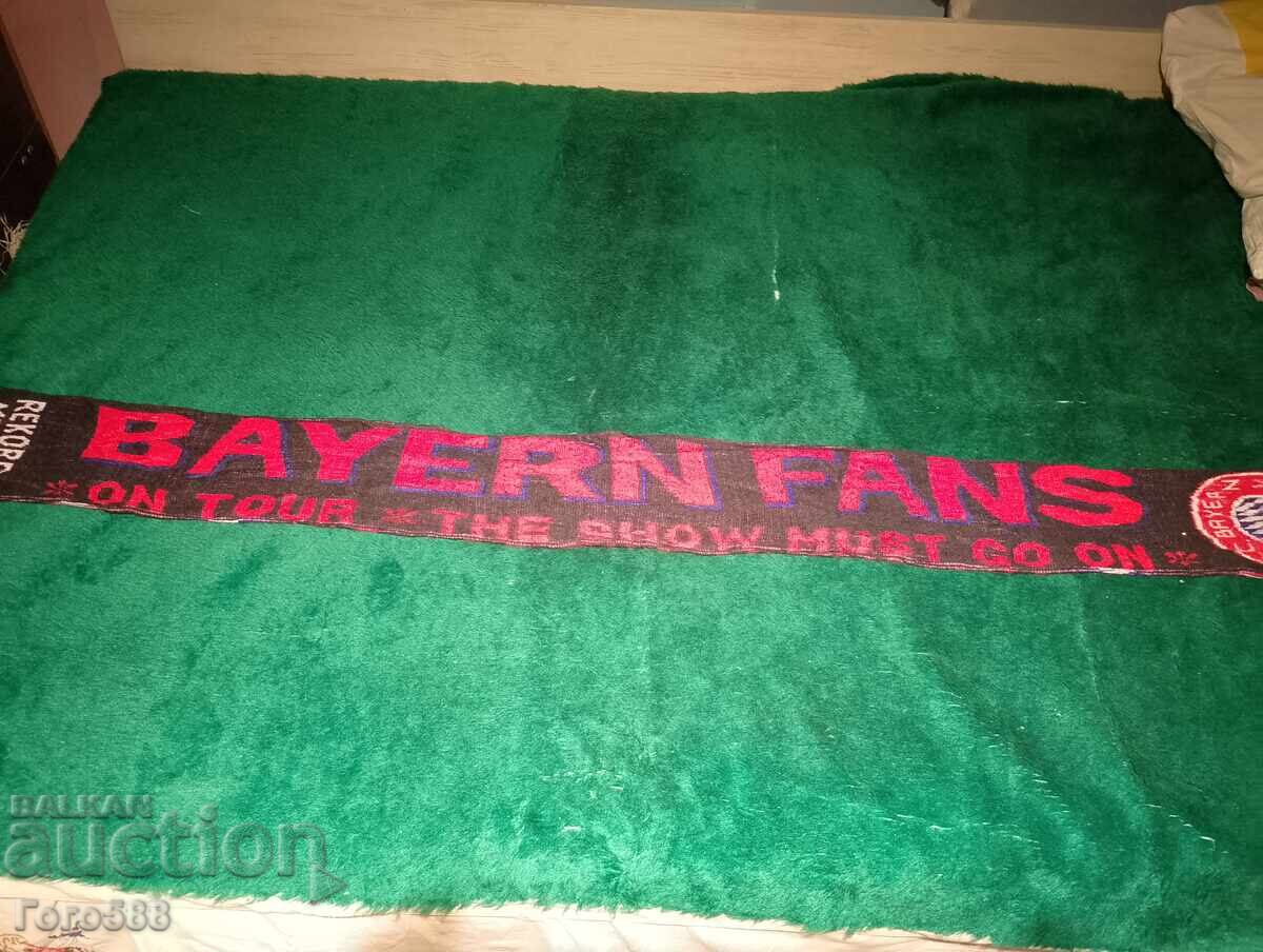 Eșarfă pentru fani 2 Eșarfă pentru fani 2