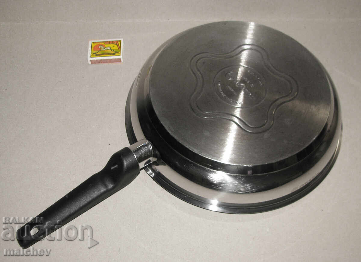 Μεγάλο τηγάνι Korkmaz 28 εκ. κάψουλα πυθμένας λαβή βακελίτη - 6 Μεγάλο τηγάνι Korkmaz 28 εκ. κάψουλα πυθμένας λαβή βακελίτη - 6